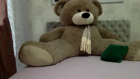 langoria online show from 22, 9, 2025