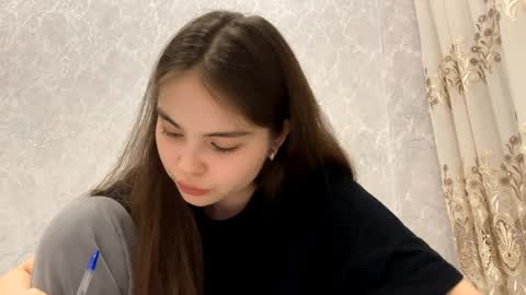 Alice online show from 6, 4, 2026