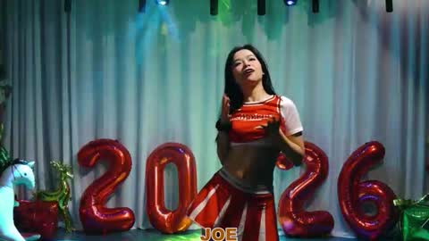 Snapshot of lankwaifong_cindy chatting on 4, 2, 2026 lankwaifong_cindy online show from 4, 2, 2026