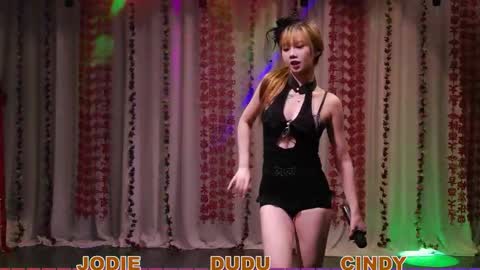 Snapshot of lankwaifong_cindy chatting on 25, 3, 2026 lankwaifong_cindy online show from 25, 3, 2026