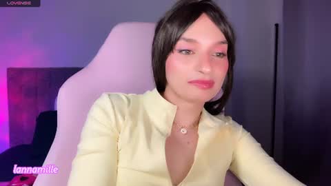 Camila online show from 18, 6, 2026