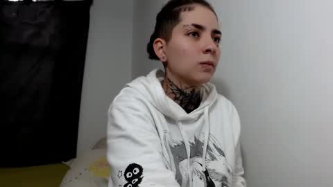 LANNIE   online show from 4, 3, 2025