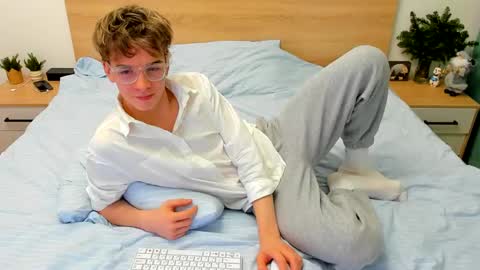 Fandi online show from 24, 12, 2024