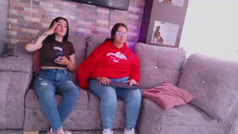 Snapshot of lara_as chatting on 8, 7, 2026 lara_as online show from 8, 7, 2026