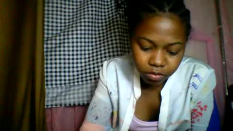 Snapshot of lara_belle chatting on 7, 7, 2026 lara_belle online show from 7, 7, 2026
