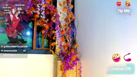 Snapshot of lara_brunette chatting on 15, 11, 2025 Lara Brunette online show from 15, 11, 2025