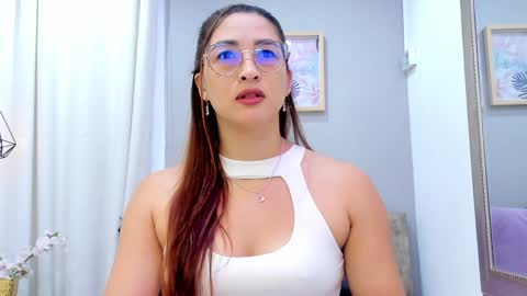      700  200   online show from 3, 2, 2025