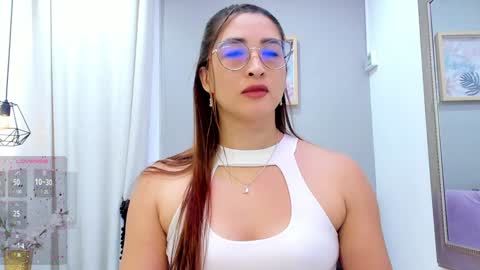      700  200   online show from 3, 2, 2025