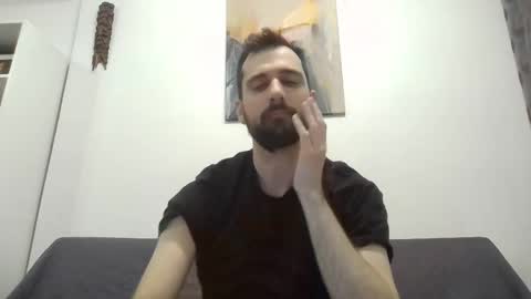 laraaan online show from 17, 12, 2025