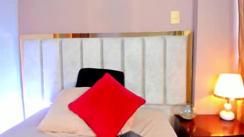  Lara Gold  online show from 31, 10, 2025