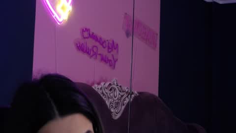 LaraKent online show from 15, 4, 2026