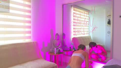 Snapshot of laralane_ chatting on 19, 2, 2025 Lara online show from 19, 2, 2025