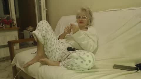 Snapshot of laralhotr chatting on 8, 3, 2025 laralhotr online show from 8, 3, 2025