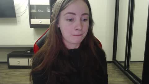 Snapshot of laralianna chatting on 6, 2, 2025 Laralianna online show from 6, 2, 2025