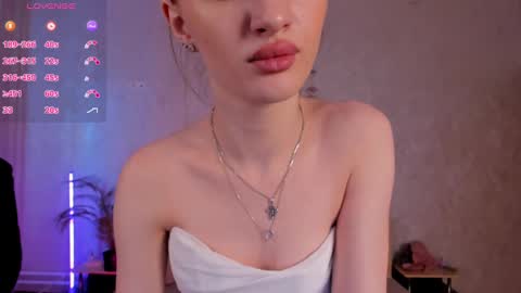 MY NAME IS LILY online show from 12, 3, 2025