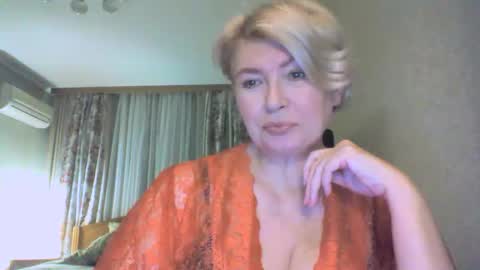 laramrs online show from 20, 10, 2025