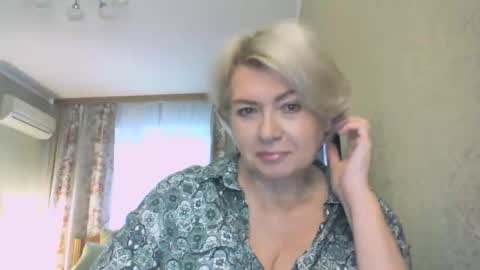 laramrs online show from 3, 11, 2025