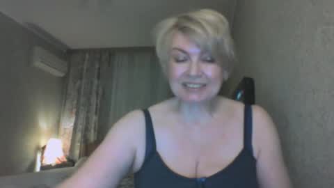 laramrs online show from 18, 4, 2026