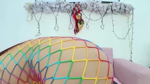 Snapshot of laramurphy chatting on 17, 12, 2025 Lara Murphy online show from 17, 12, 2025