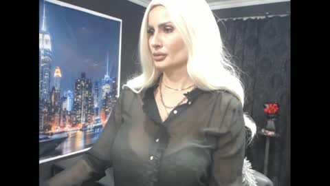 laras_moans online show from 4, 2, 2025