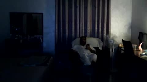 largepanny online show from 3, 1, 2025