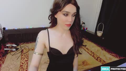 Snapshot of larisa_dolbimaya chatting on 24, 10, 2025 Larisa Lavriki online show from 24, 10, 2025
