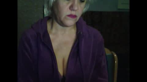 larisaq4ugo24 online show from 25, 2, 2025