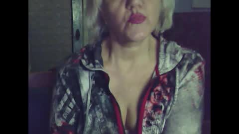 larisaq4ugo24 online show from 5, 3, 2025