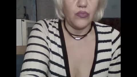 larisaq4ugo24 online show from 18, 12, 2025