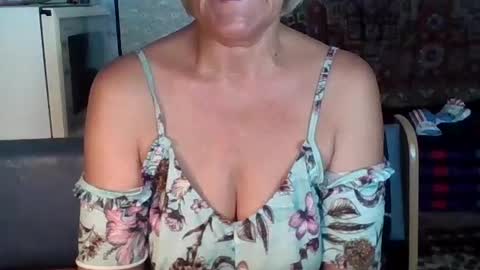 larisaq4ugo24 online show from 22, 7, 2026