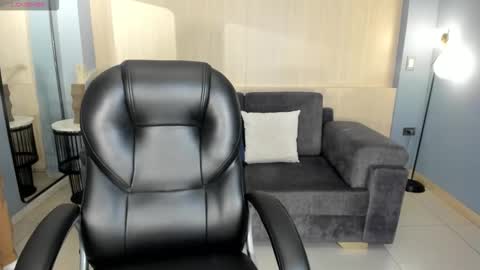 Larisa Smirnov online show from 14, 2, 2026