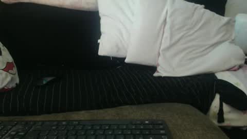 Snapshot of lariss__ chatting on 19, 5, 2026 Lariss online show from 19, 5, 2026