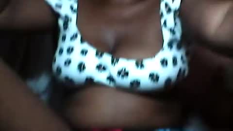 Snapshot of larissa417816 chatting on 1, 3, 2026 Larissa online show from 1, 3, 2026