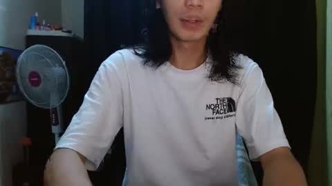 Snapshot of larochefoucauld chatting on 10, 5, 2026 Francois online show from 10, 5, 2026