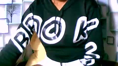 Malala online show from 7, 4, 2026