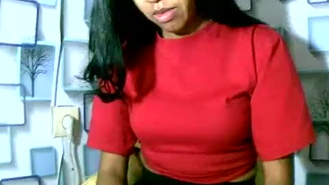 Snapshot of larra27 chatting on 31, 5, 2026 Malala online show from 31, 5, 2026