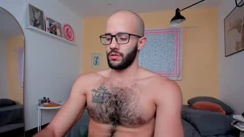 larry_stewart online show from 11, 2, 2026