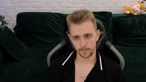 Lars online show from 4, 12, 2024