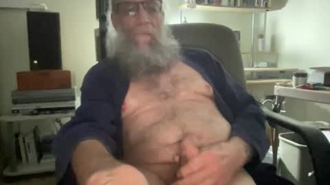 chris online show from 12, 4, 2026