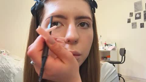 Mila online show from 5, 5, 2026