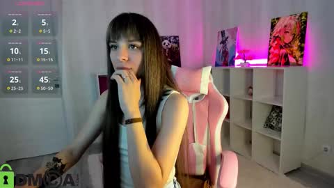 Snapshot of lasly_moon chatting on 12, 9, 2025 lasly_moon online show from 12, 9, 2025