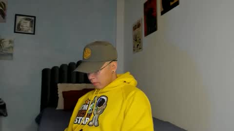 Snapshot of lass_nazar chatting on 7, 5, 2026 lass_nazar online show from 7, 5, 2026