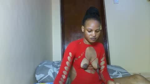 Snapshot of last_barbie chatting on 7, 11, 2025 Last barbie online show from 7, 11, 2025