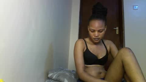 Snapshot of last_barbie chatting on 11, 11, 2025 Last barbie online show from 11, 11, 2025