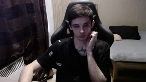 Kenny online show from 4, 11, 2025