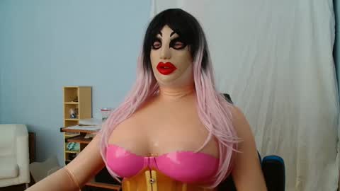 Latex Doll Iris online show from 23, 2, 2026