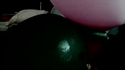Snapshot of latexchris77 chatting on 21, 7, 2026 latexchris77 online show from 21, 7, 2026