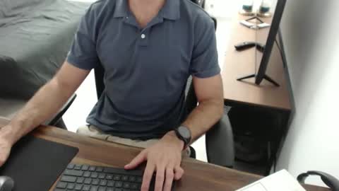 Snapshot of latexdave84 chatting on 19, 11, 2025 latexdave84 online show from 19, 11, 2025