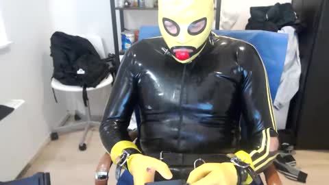Snapshot of latexslaafboy2 chatting on 27, 2, 2025 latexslaafboy online show from 27, 2, 2025