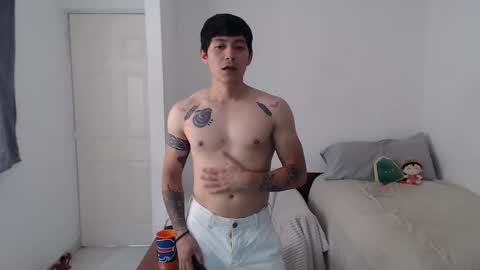 Snapshot of latin_bby chatting on 3, 5, 2026 carlos online show from 3, 5, 2026